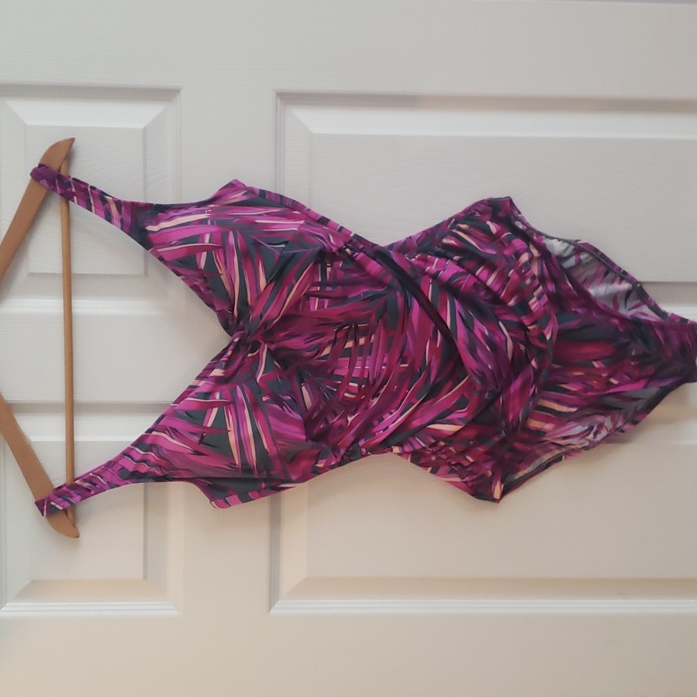 Figure Flattering Rouched Tank Suit